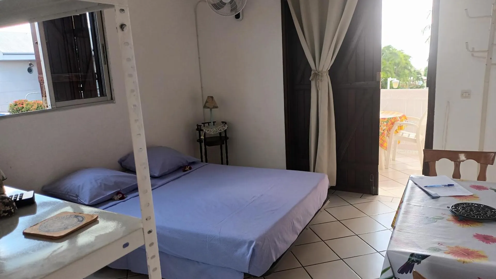 Chez Janou Daire Sainte-Anne  Guadeloupe